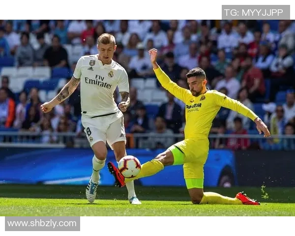 比利亚雷亚尔迎战莫斯科斯巴达展开欧战较量双方实力对决引人关注